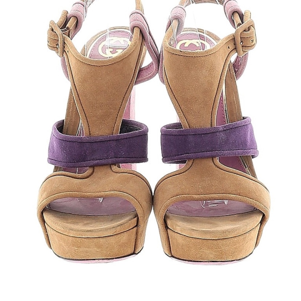 Authentic Gucci Two Tone Suede Platform Heels - Picture 3 of 13